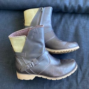 Leather Teva Boots